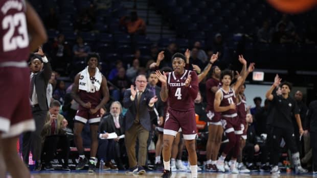 aggies basketball
